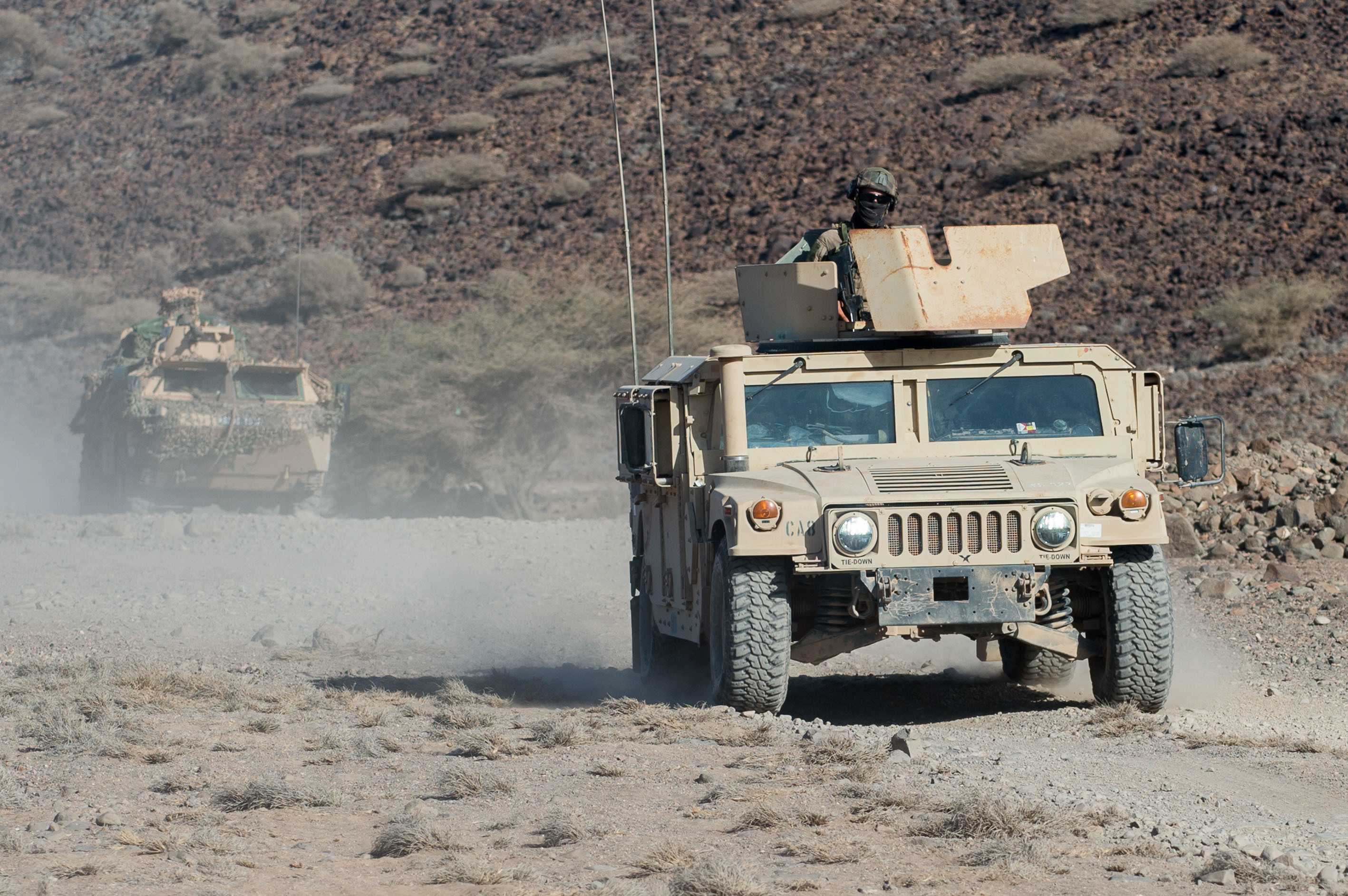 CJTF-HOA Soldiers participate in French Desert Commando Course ...