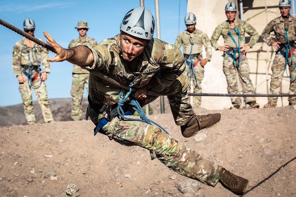 DVIDS - Images - French Armed Forces join CJTF-HOA for casualty care [Image  5 of 6]